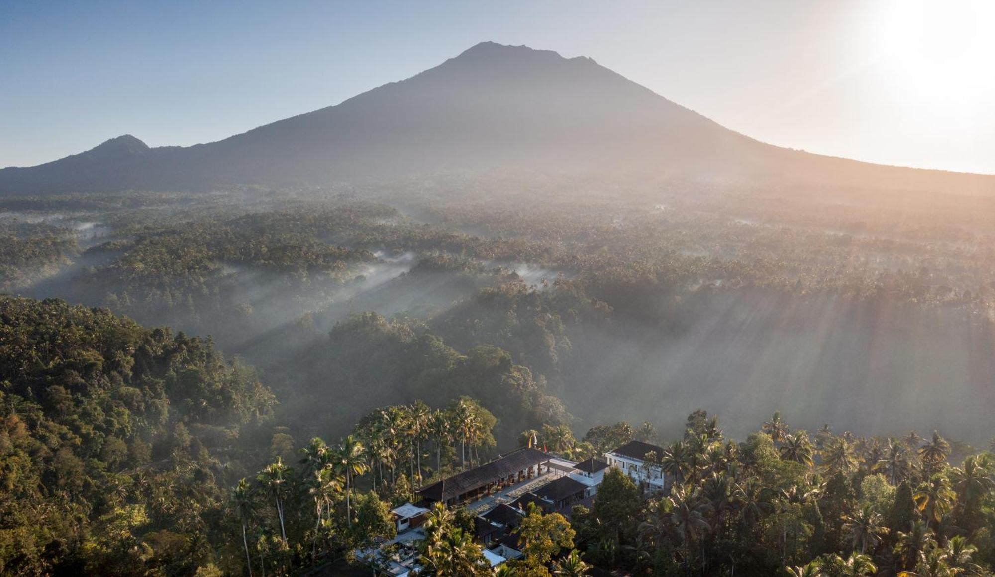 Tapa Agung View Hotel Menanga ภายนอก รูปภาพ