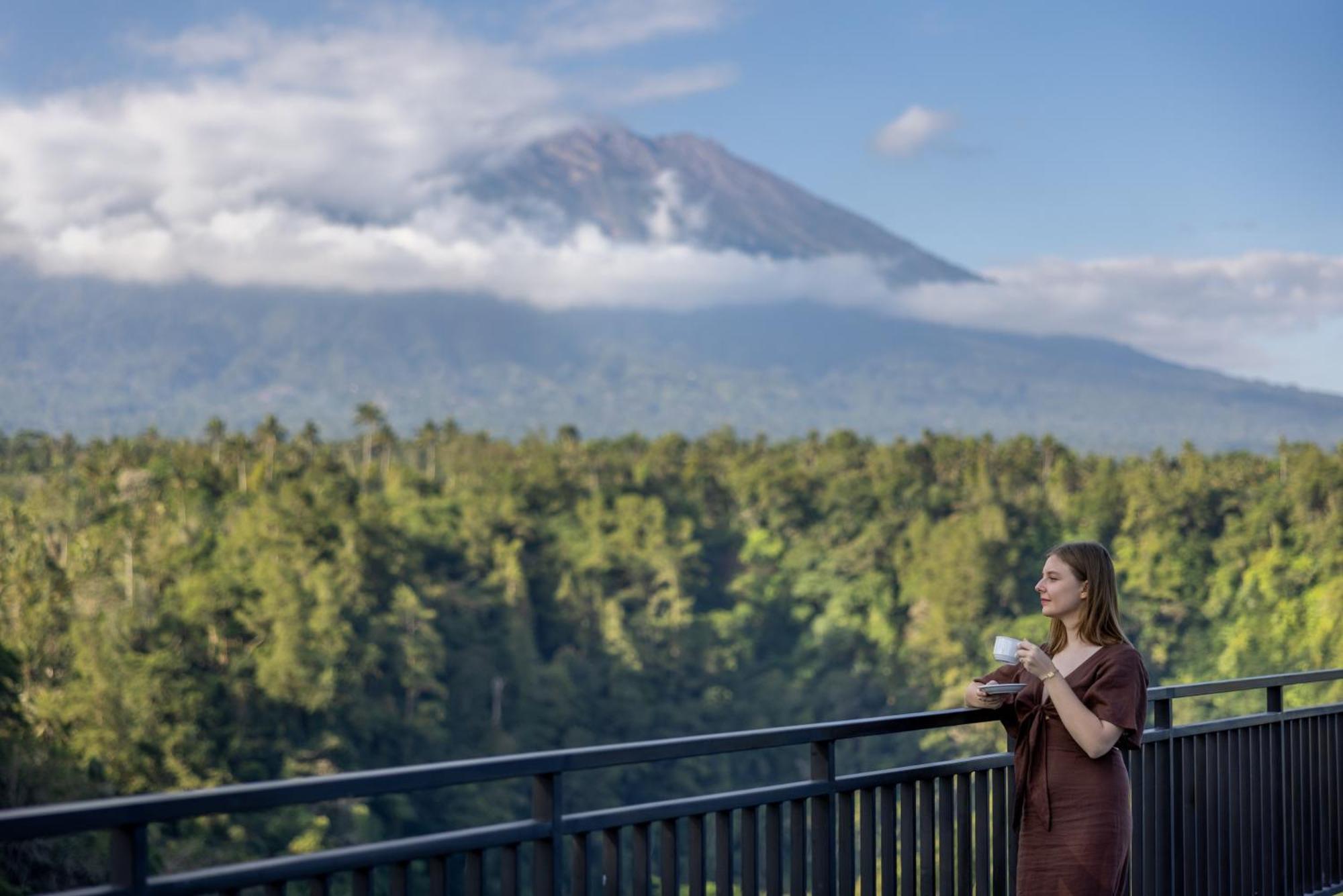 Tapa Agung View Hotel Menanga ภายนอก รูปภาพ