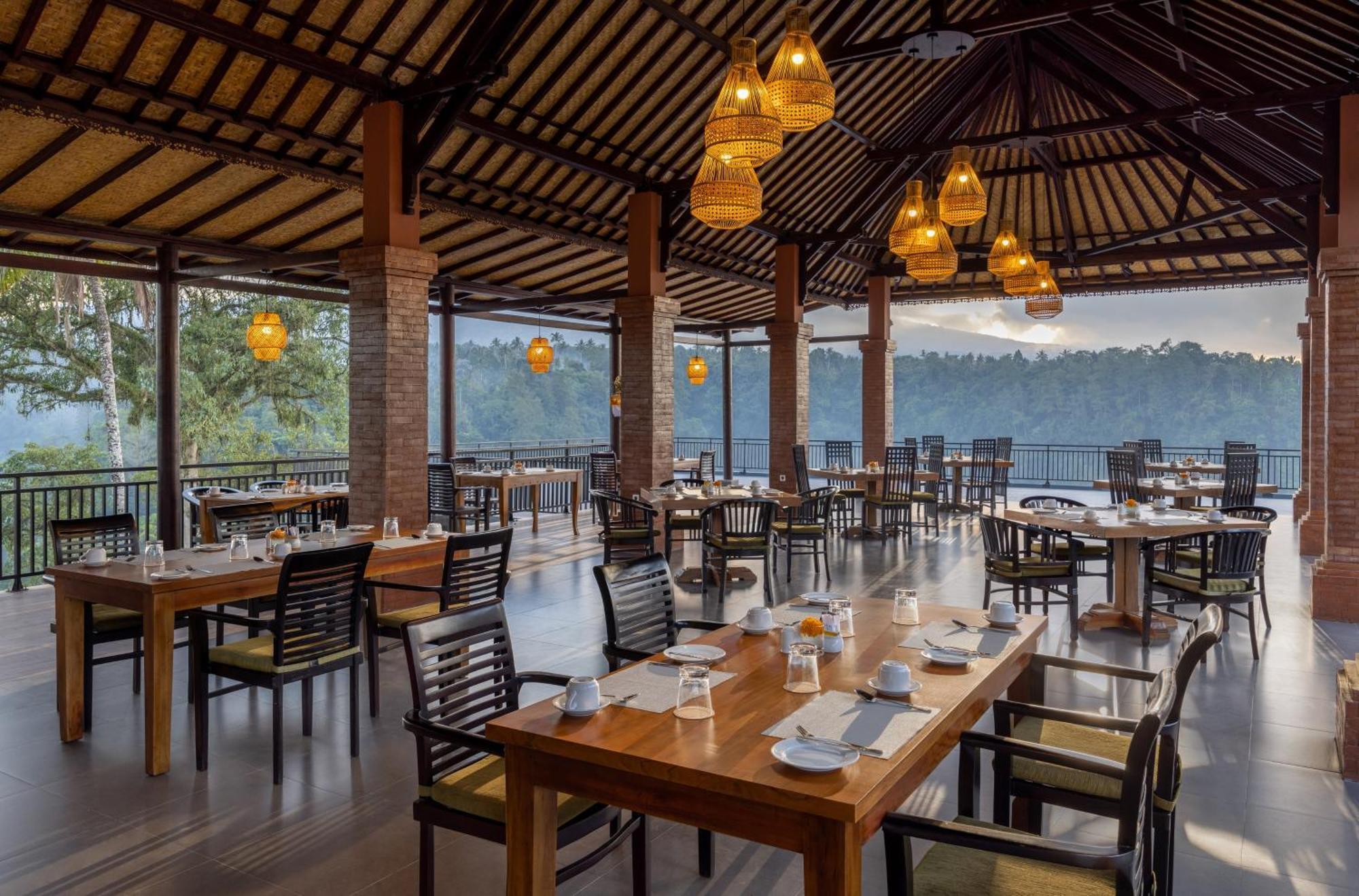 Tapa Agung View Hotel Menanga ภายนอก รูปภาพ