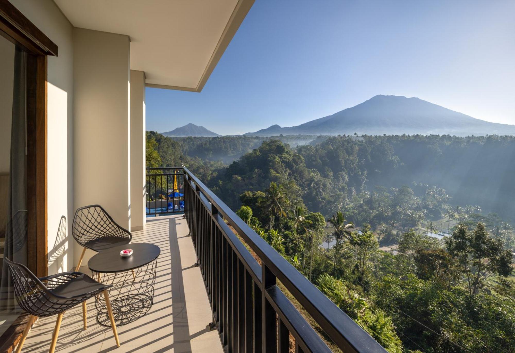 Tapa Agung View Hotel Menanga ภายนอก รูปภาพ